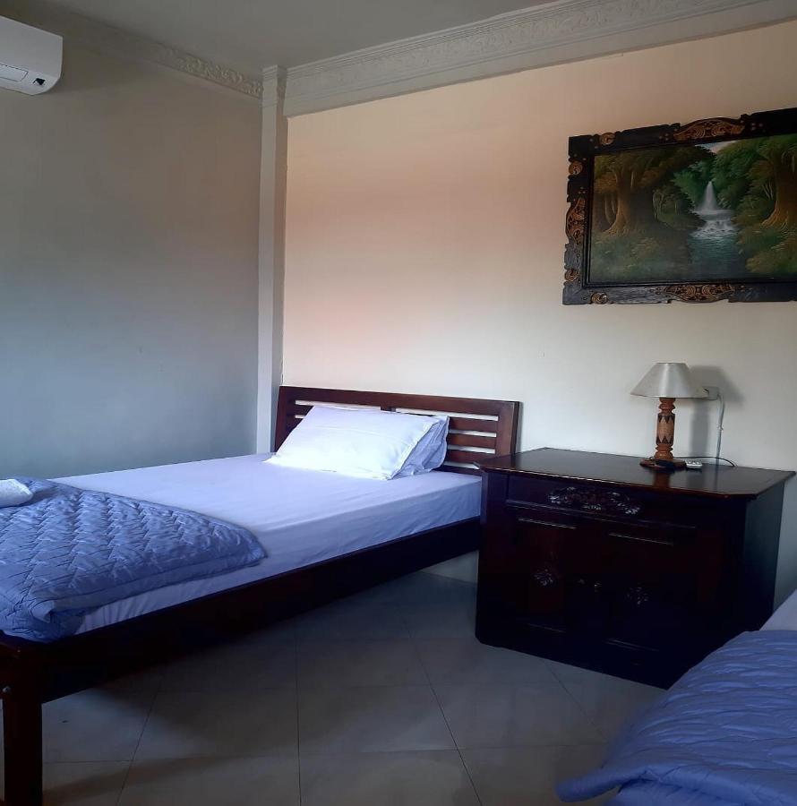 The Reinhold Guesthouse Bali Kerobokan Esterno foto