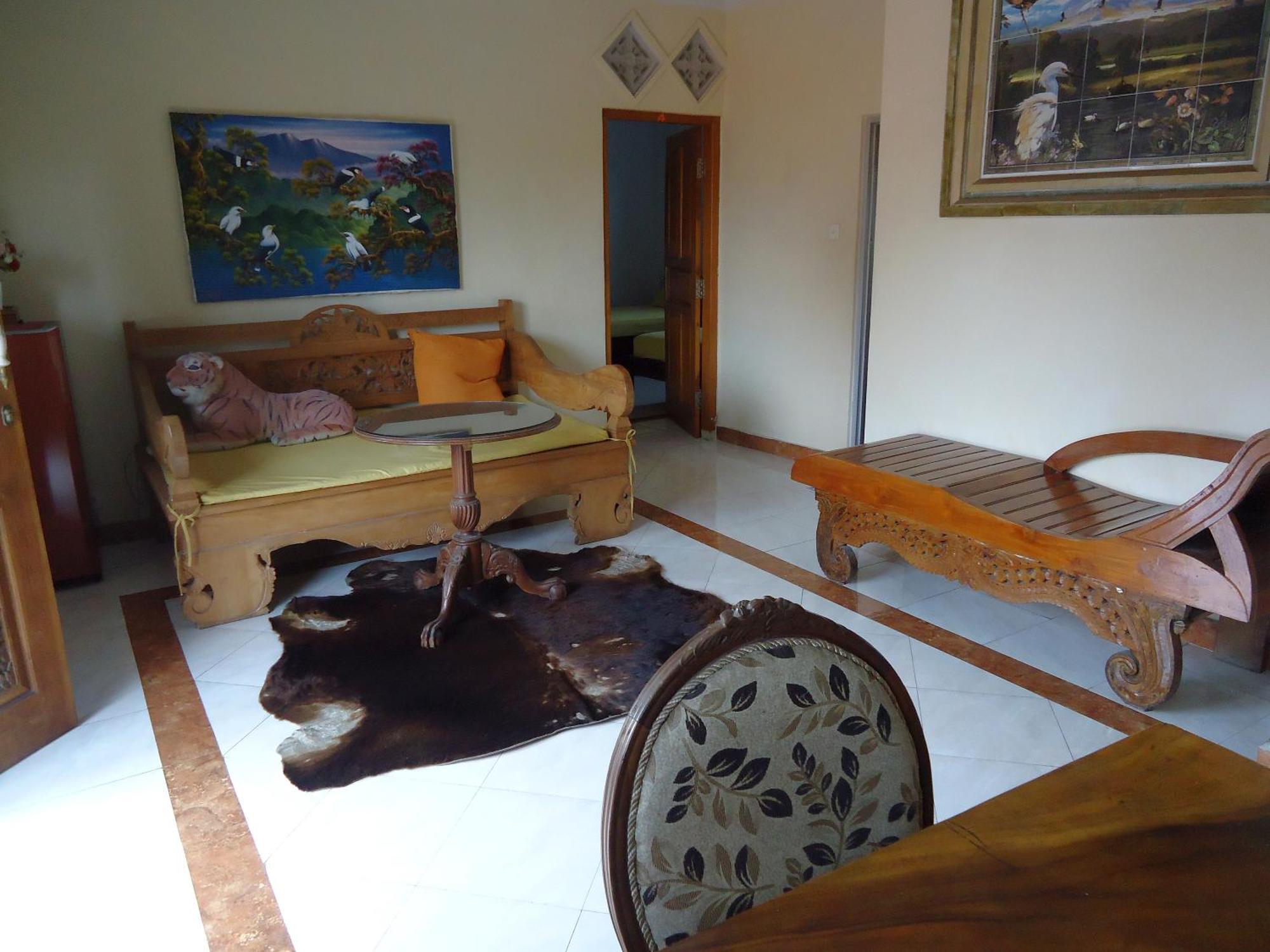 The Reinhold Guesthouse Bali Kerobokan Esterno foto