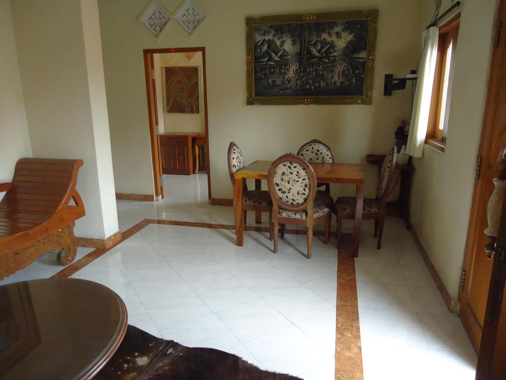 The Reinhold Guesthouse Bali Kerobokan Esterno foto