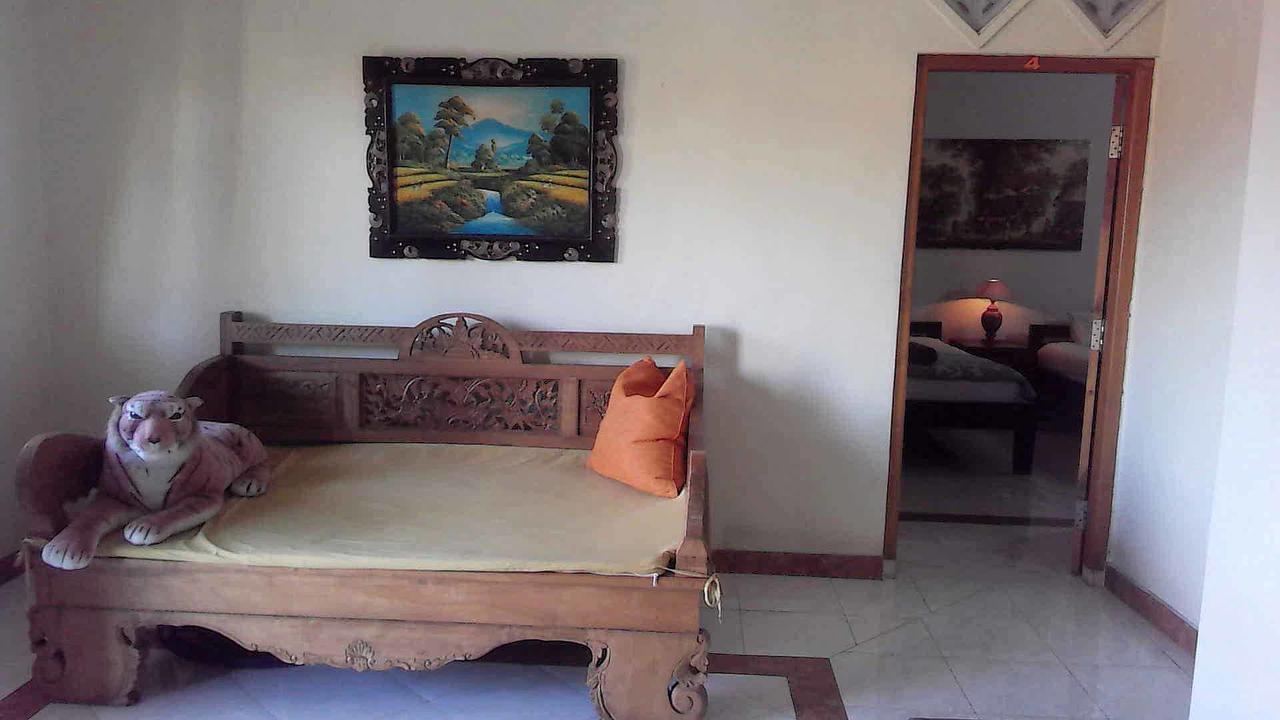 The Reinhold Guesthouse Bali Kerobokan Esterno foto