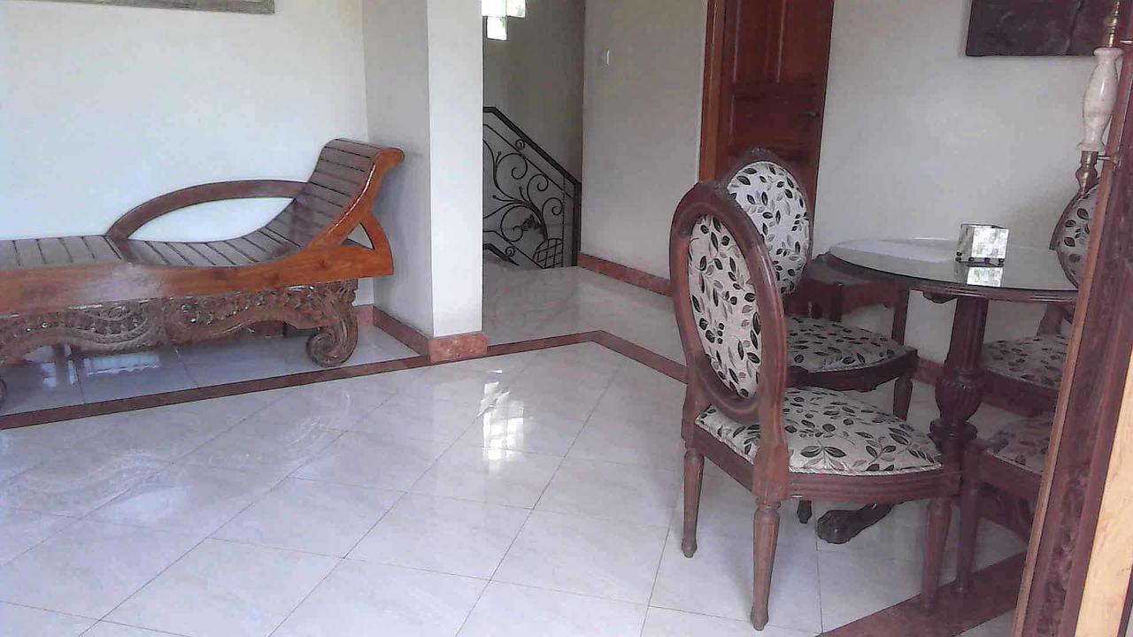 The Reinhold Guesthouse Bali Kerobokan Esterno foto